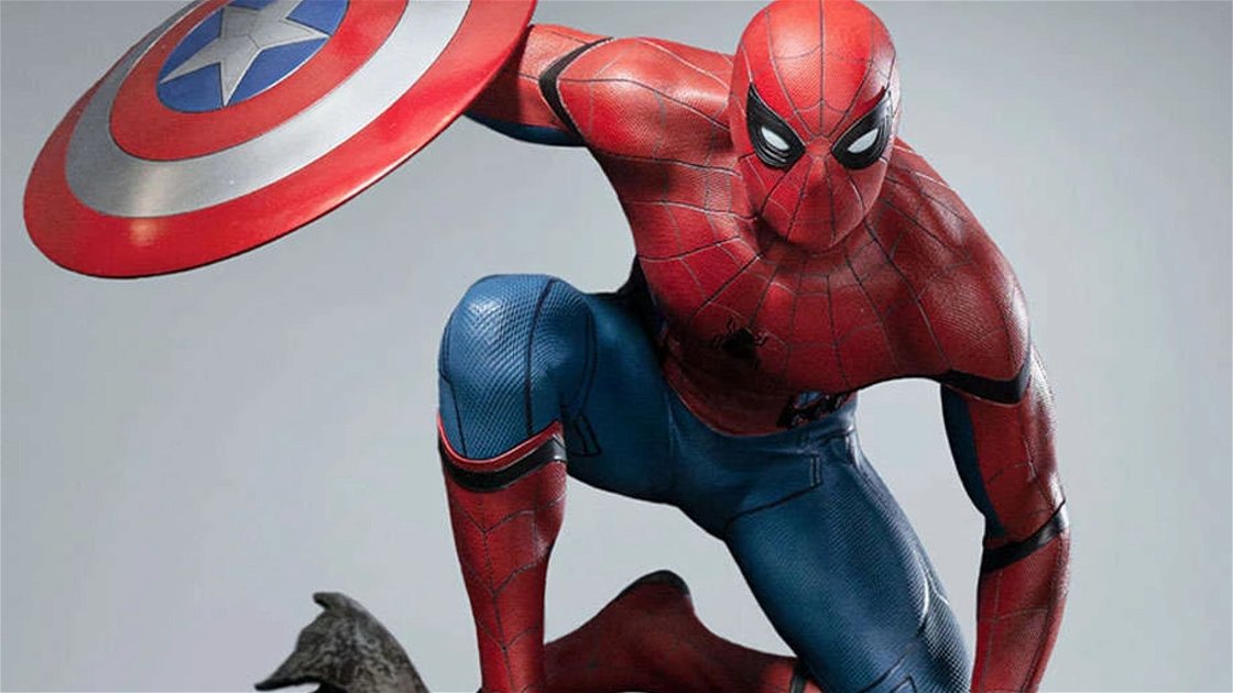 Copertina di Lo Spider-Man (con scudo) di Civil War diventa una statua da collezione