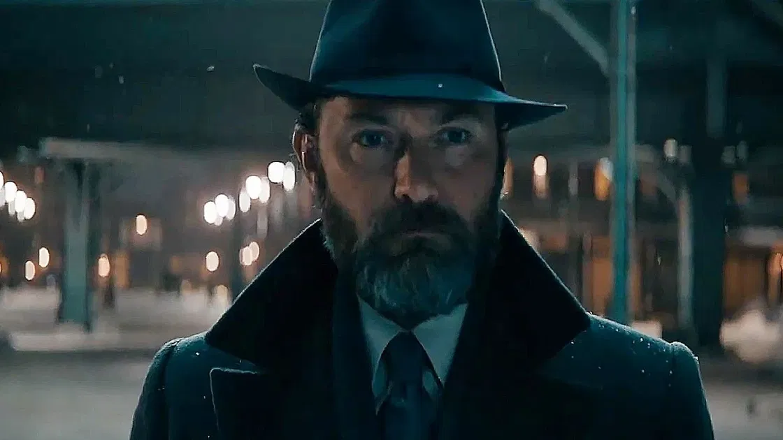 Copertina di Animali fantastici 3, Warner Bros taglia 6 cruciali secondi dalla versione cinese