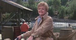 Copertina di Addio ad Angela Lansbury, la Signora in Giallo