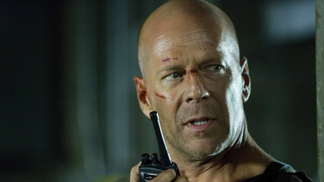 Bruce Willis és Deepfake címlapja, a színész tagadja az üzletet