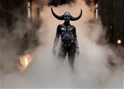 Portada de Rebel Moon, Zack Snyder muestra la primera criatura de la película