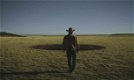 Outer Range, trailer mới của loạt phim bí ẩn với sự tham gia của Josh Brolin