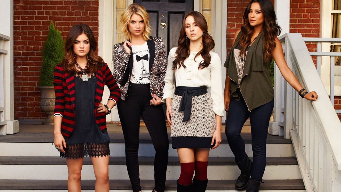 Copertina di Pretty Little Liars: 7 segreti che le Liars e altri personaggi hanno mantenuto nel corso della serie