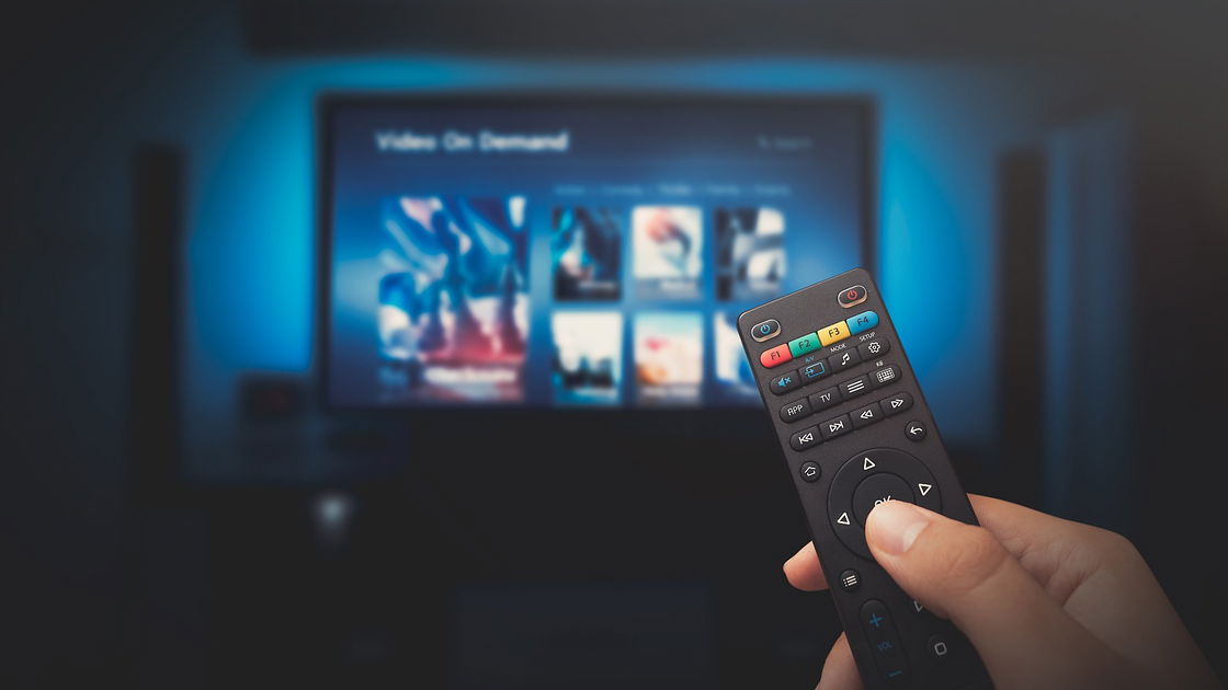 Obálka Bingewatching je zlo, naštěstí se mu krátí čas