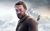 Copertina di Jason Momoa sarà scrittore e attore per Chief of War di Apple TV+