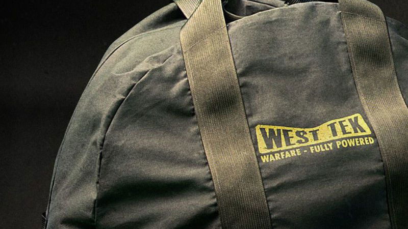 Copertina di Fallout 76 e lo strano caso delle borse della Power Armor Edition