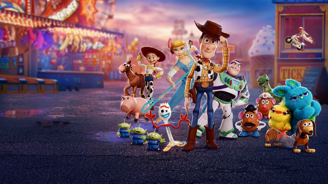 Copertina di Monopoly Pixar, il nuovo gioco da tavolo con i vostri personaggi animati preferiti