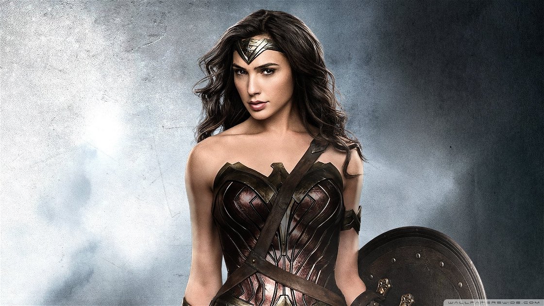 Copertina di Wonder Woman: Patty Jenkins ha iniziato a lavorare al sequel