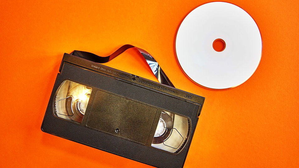 Copertina di The VHS Vault, la libreria di Internet Archive per i più nostalgici