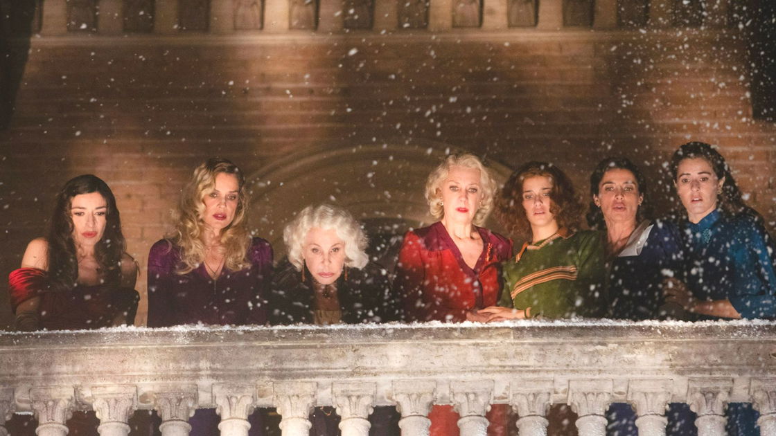 Copertina di 7 donne e un mistero, dove e quando vederlo