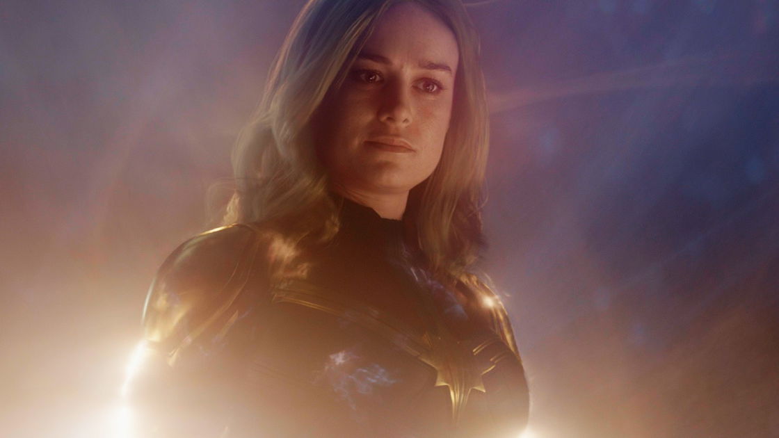 Copertina di Captain Marvel: l'origine dei suoi poteri spiega perché è la più forte del MCU