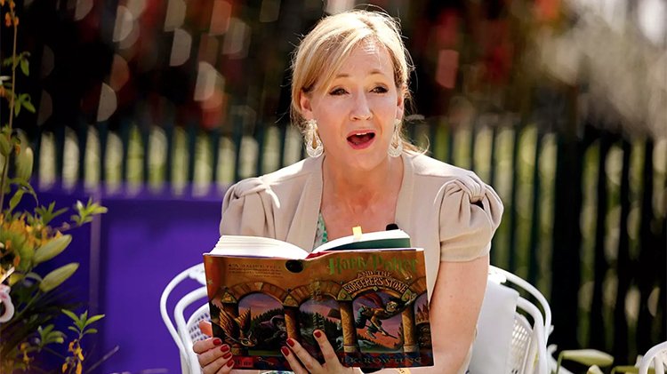 Copertina di La vera storia di Harry Potter: come sono nati i libri di J.K. Rowling