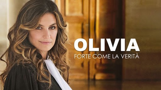 Εξώφυλλο του Olivia - Strong as the true: τι γνωρίζουμε για το νέο γαλλικό έγκλημα του Canale 5, που ξεκινά στις 3 Αυγούστου