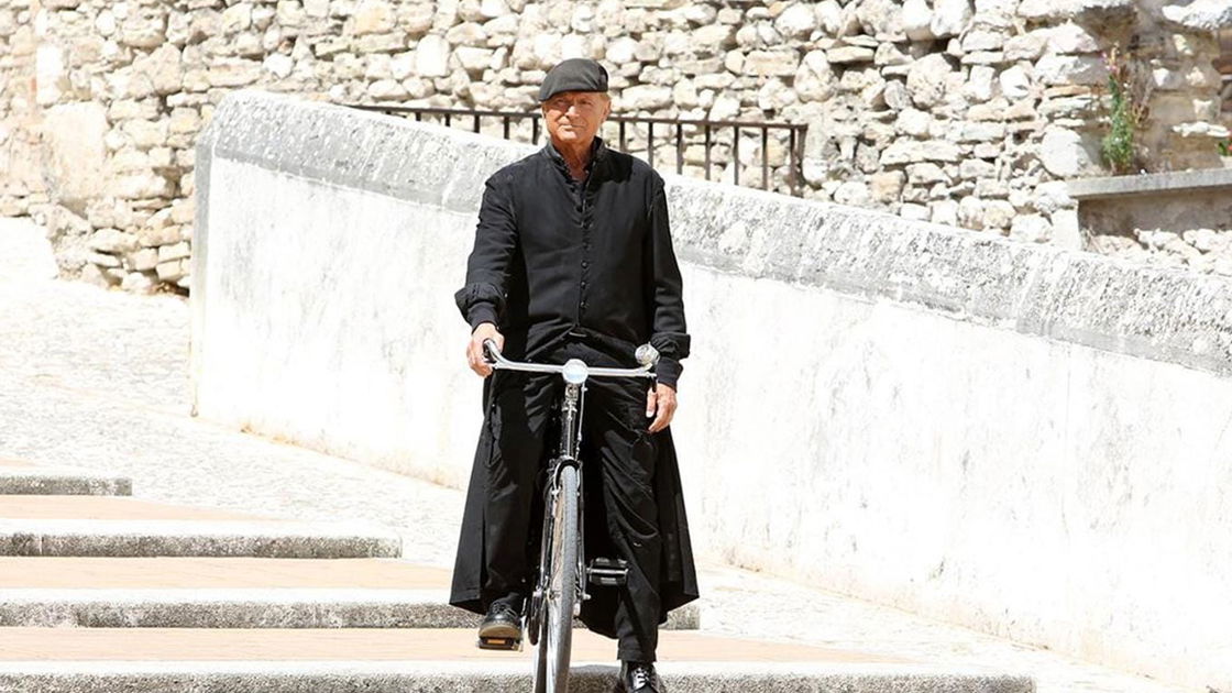 Copertina di Don Matteo 13 si farà: la conferma ufficiale e le proposte di Terence Hill