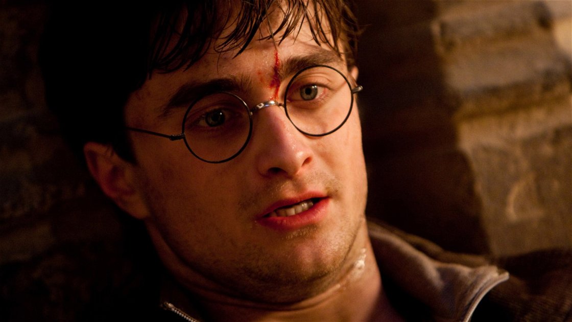 Εξώφυλλο από τον Daniel Radcliffe: «Τα παιδιά δεν με ξέρουν ως Χάρι Πότερ»