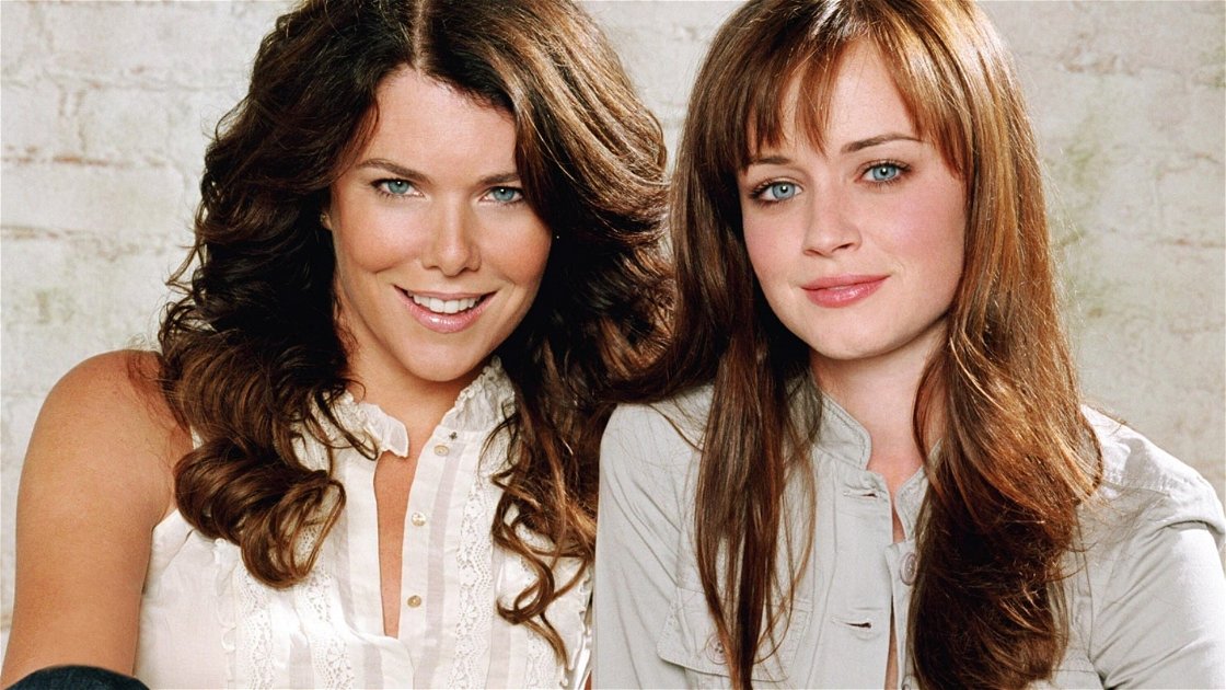 Copertina di Una Mamma per Amica: 7 attori apparsi in Gilmore Girls prima di sfondare nel mondo della televisione e del cinema