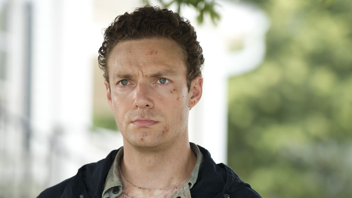Copertina di Aaron di The Walking Dead e le imitazioni delle star di Hollywood