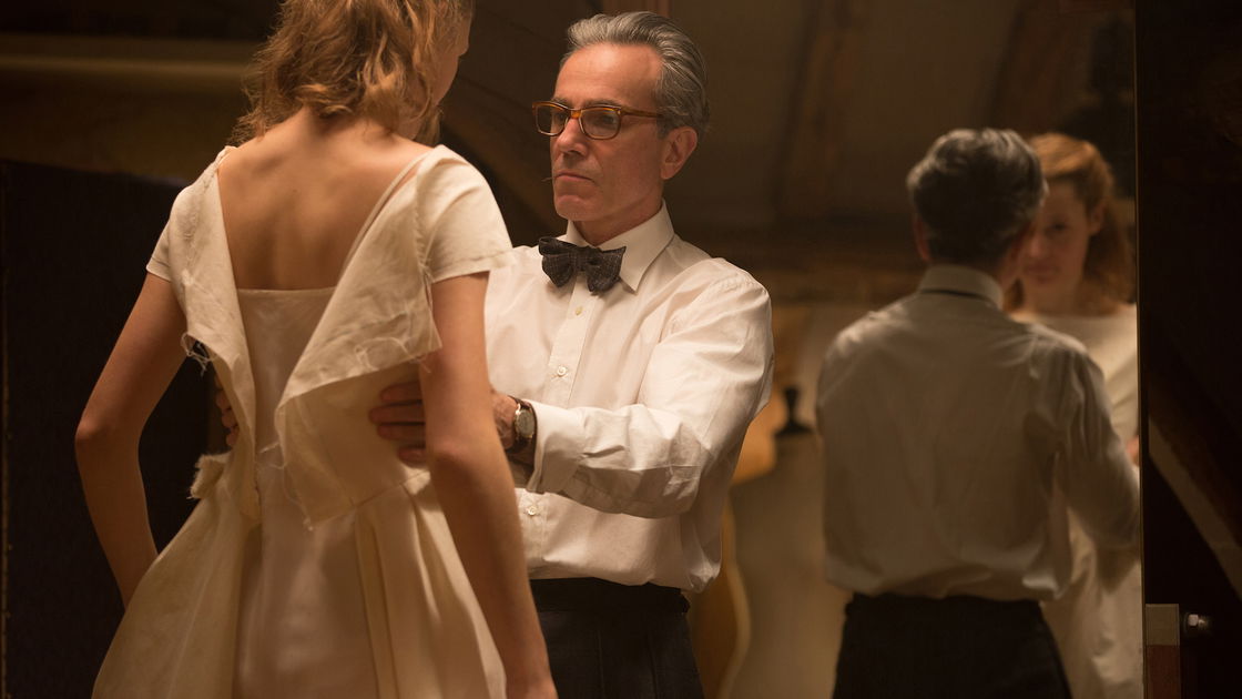 Copertina di Il filo nascosto: la spiegazione del film di Paul Thomas Anderson e le sue tematiche