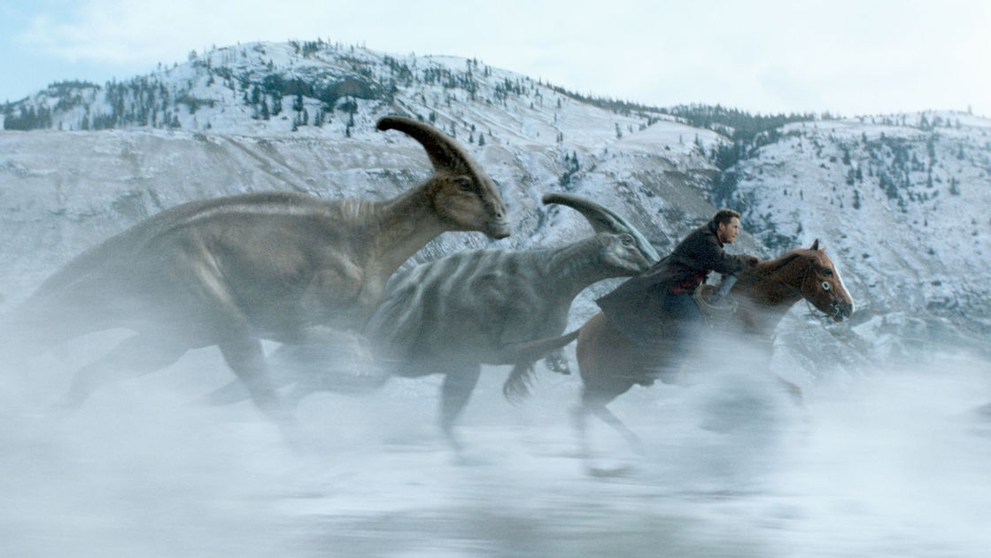Copertina di Jurassic World - Il dominio prova che a Hollywood non manca la Cina