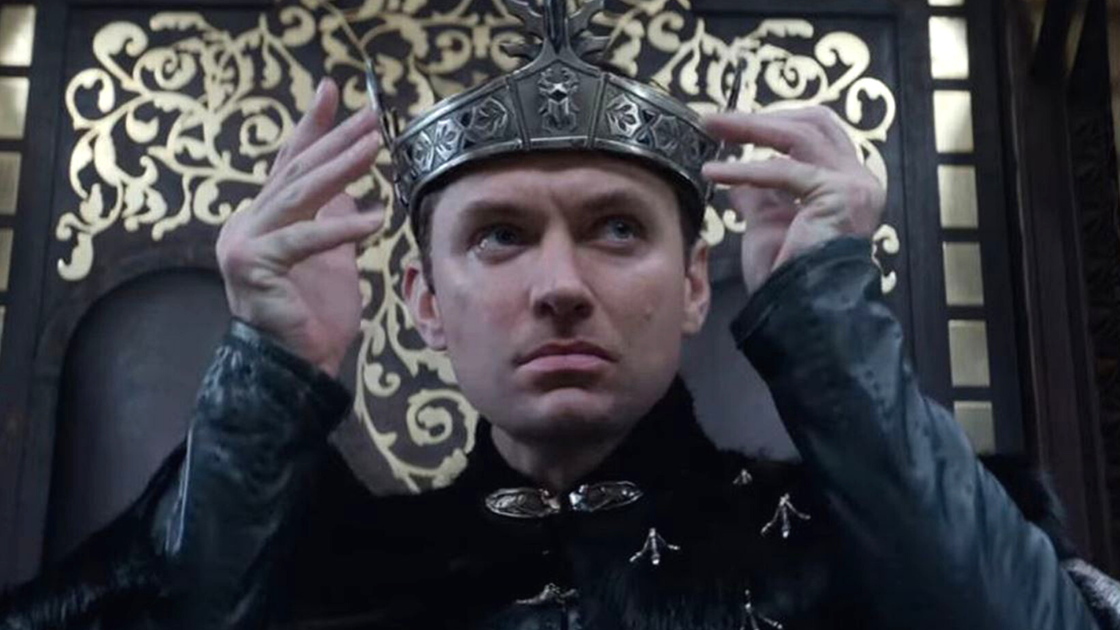 Copertina di King Arthur - Il potere della spada, un sequel è possibile dopo il flop?