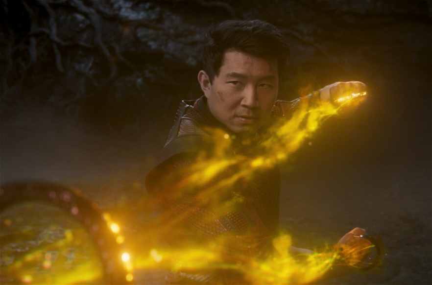Shang-Chi è connesso a Hulk, Doctor Strange e... Matrix: i sorprendenti camei del nuovo trailer