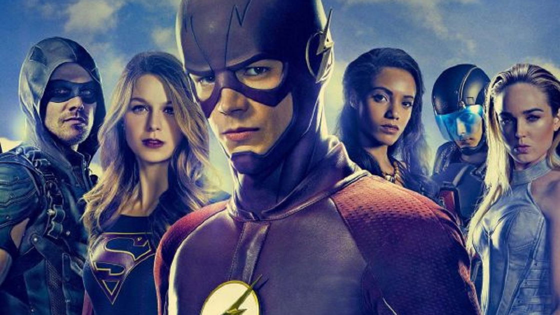 Copertina di I protagonisti dell'Arrowverse uniti in uno spettacolare promo