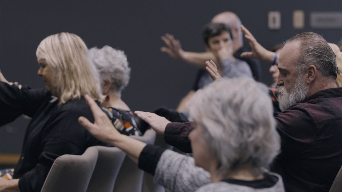 Copertina di Pray Away, il documentario che svela i segreti del movimento ex-gay