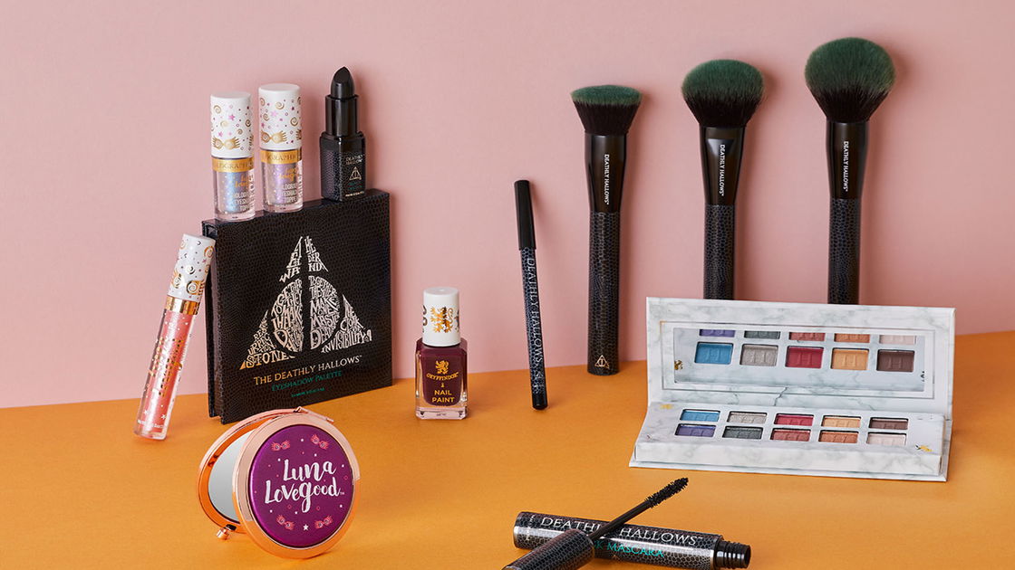 Copertina di La collezione di make up ufficiale di Harry Potter è perfetta per Natale