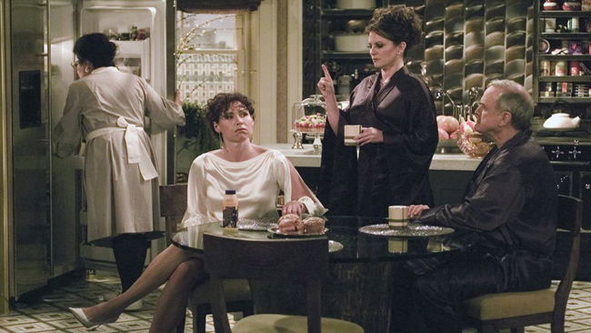Copertina di Will & Grace: Minnie Driver torna nel ruolo di Lorraine, la nemesi di Karen