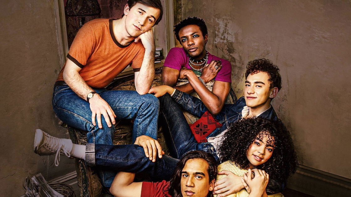 Copertina di It's a Sin: com'è e di cosa parla la serie TV, in arrivo anche in Italia