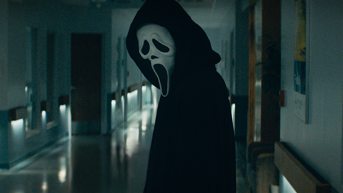 Copertina di Chi si nasconde dietro a Ghostface nel nuovo Scream? Il finale del quinto capitolo della saga