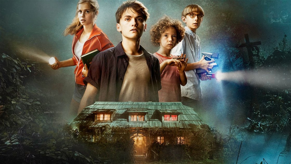 Copertina di La casa inquietante: la trama e il finale dell'horror per ragazzi di Netflix