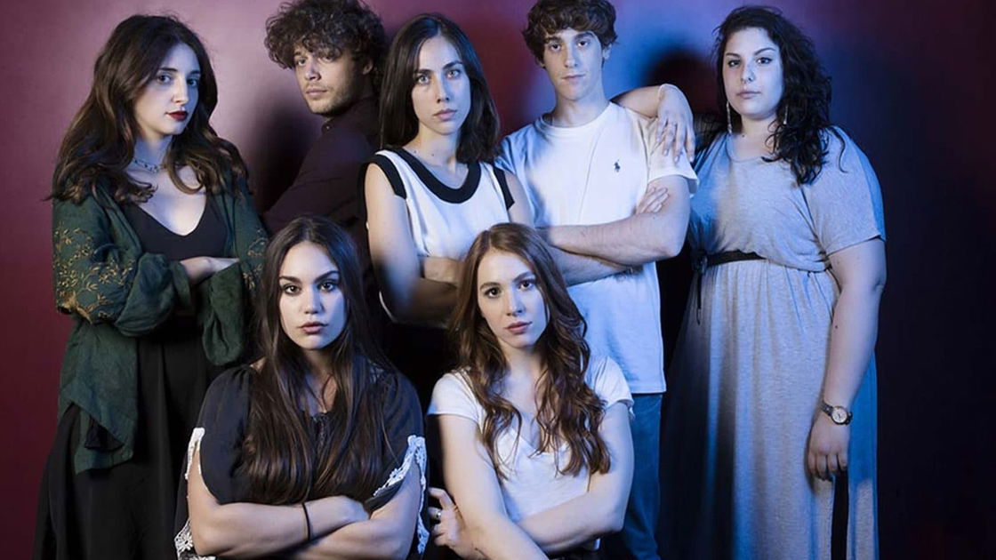 Copertina di Tutte le curiosità e i segreti sugli attori e i personaggi di Skam Italia 4