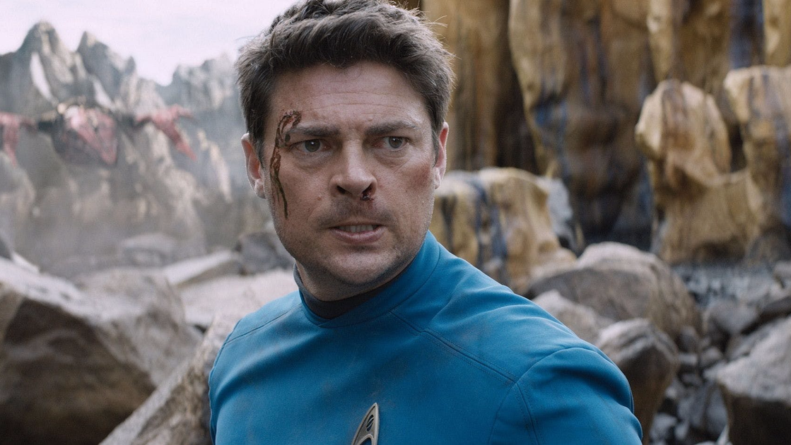 Copertina di Star Trek 4: Karl Urban vorrebbe esplorare la famiglia McCoy