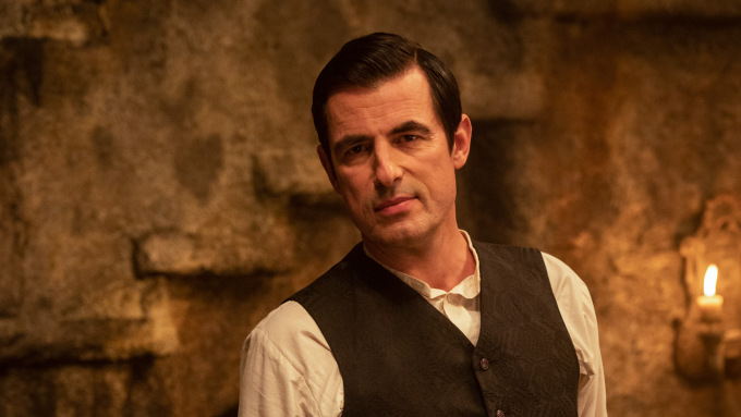 Copertina di Dracula: un primo sguardo alla miniserie BBC tratta da Bram Stoker