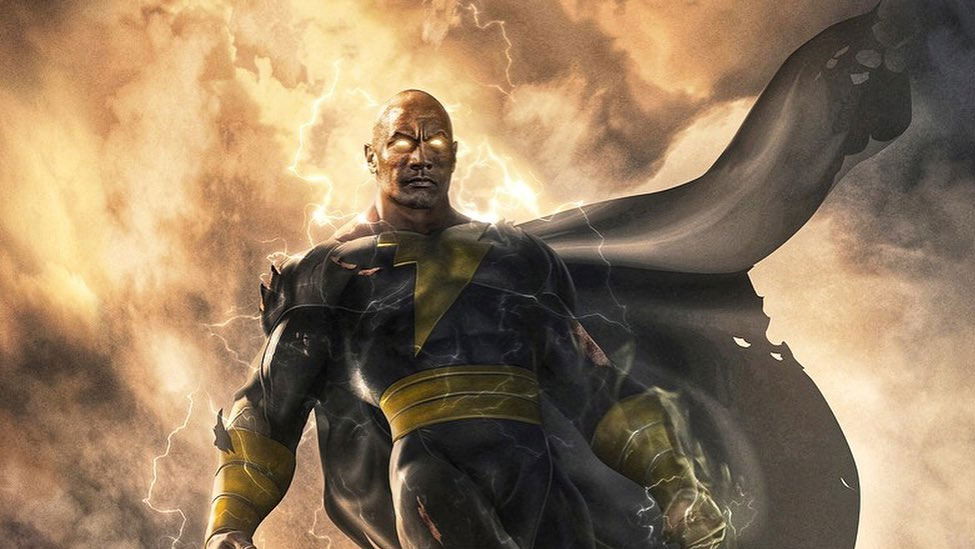 Copertina di Black Adam, Dwayne Johnson pubblica il poster del film al cinema nel 2021