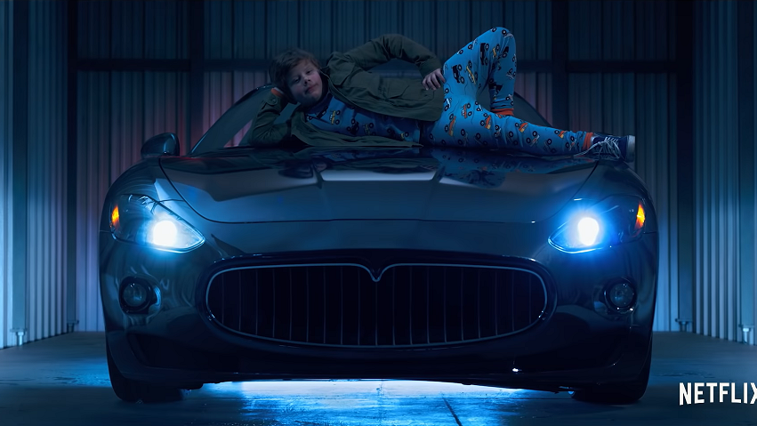 Copertina di L’ultimo colpo di mamma: ecco il trailer della commedia d'azione di Netflix