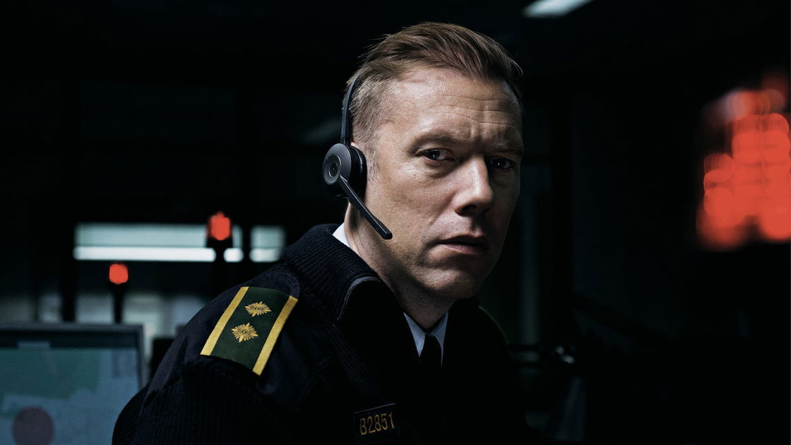Copertina di Il colpevole - The guilty: trama e finale del film di Gustav Möller