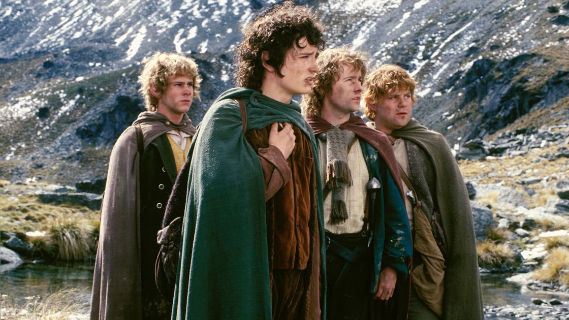 Copertina di Dal tatuaggio del cast alla paura di Sean Bean, 10 curiosità sui membri della Compagnia dell'Anello