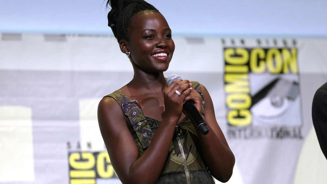 Copertina di Americanah: la serie di Danai Gurira e Lupita Nyong'o è l'ultima vittima del COVID-19