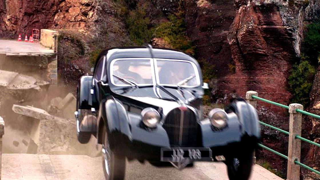 Copertina di Overdrive: tutte le auto rubate del film con Scott Eastwood