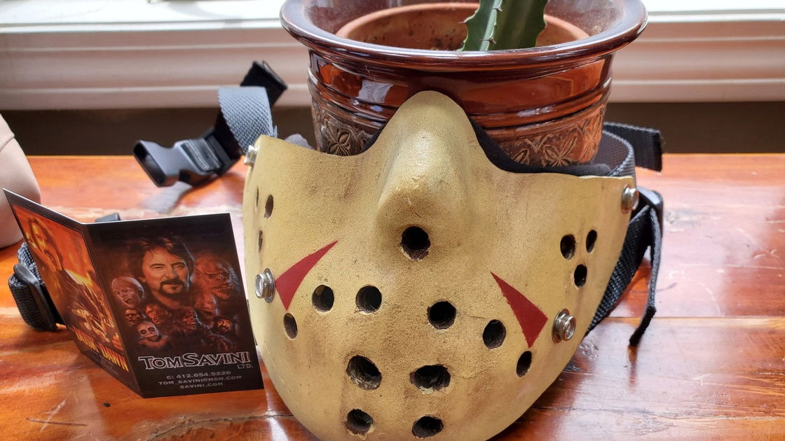 Copertina di Da Alien a Jason, le mascherine ispirate alle icone dell'horror