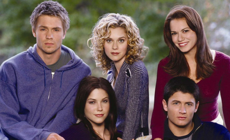 Copertina di One Tree Hill: il cast ieri e oggi