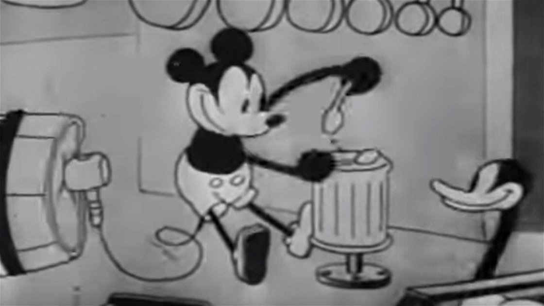 Copertina di Steamboat Willie: storia e curiosità sul video d'esordio di Topolino e Minnie