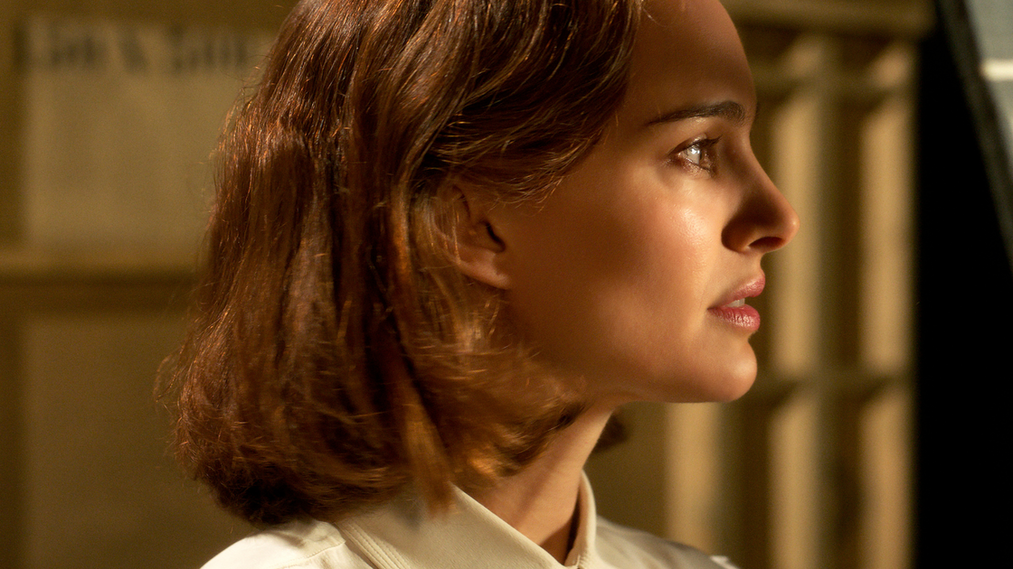 Portada de Natalie Portman: de fan de Elena Ferrante a protagonista de la película Días de abandono