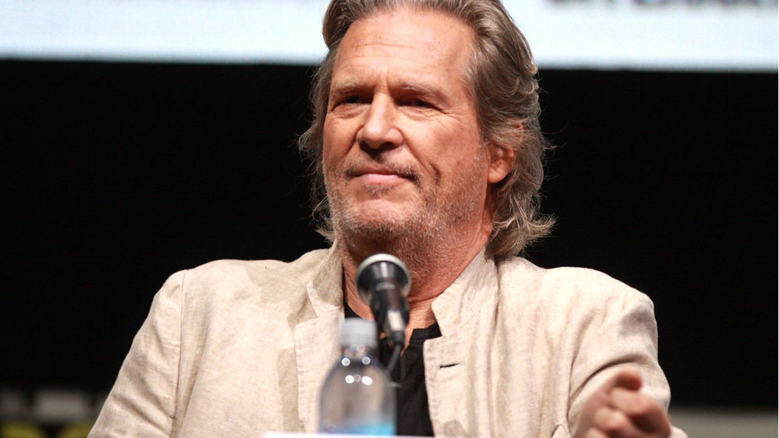 Copertina di Jeff Bridges ha un linfoma: l'annuncio social dell'attore