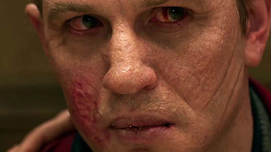 Copertina di Capone, il trailer mostra Tom Hardy nel ruolo del gangster più famoso del cinema
