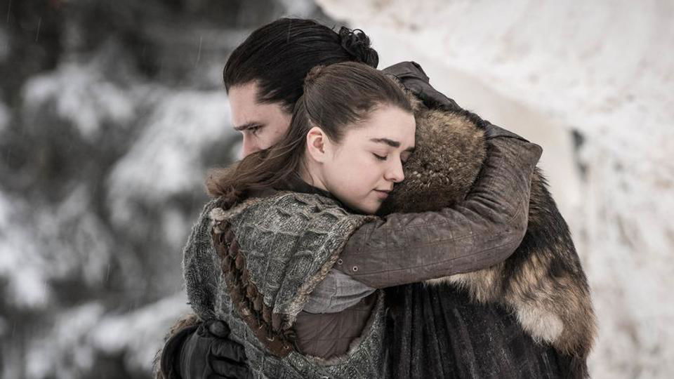 Copertina di Game of Thrones 8: Kit Harington e il cast sul plot twist della Battaglia di Grande Inverno