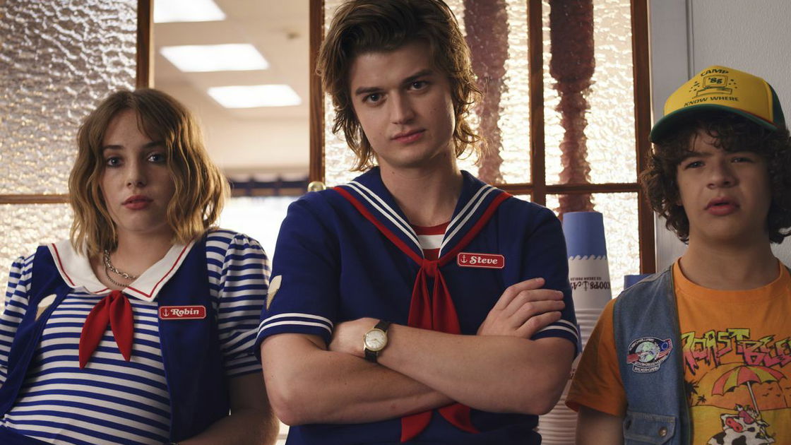 Copertina di Netflix perde 200mila abbonati e pensa a una nuova strategia