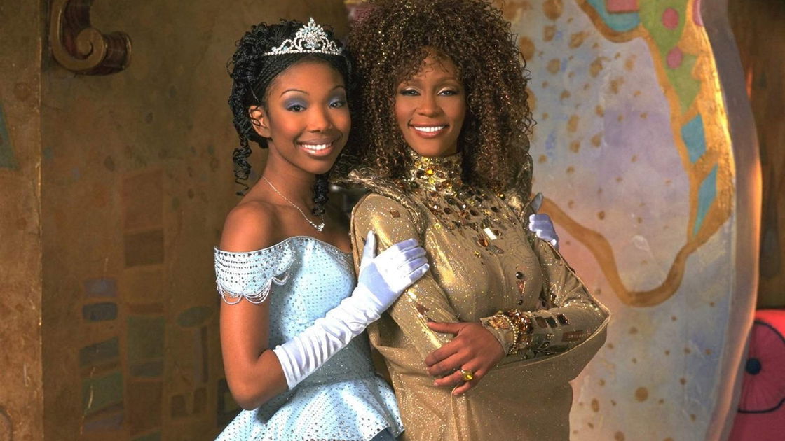 Copertina di Cenerentola: 10 curiosità e retroscena sul film con Whoopi Goldberg e Whitney Houston